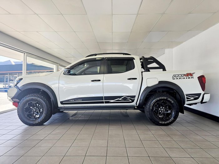 2023 Nissan Navara PRO-4X Warrior D23 MY23 4X4 Dual Range White Pearl