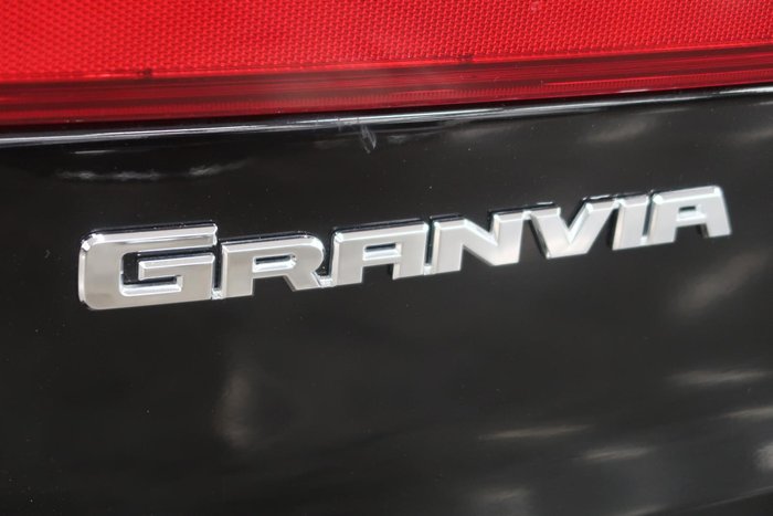 2019 Toyota Granvia VX