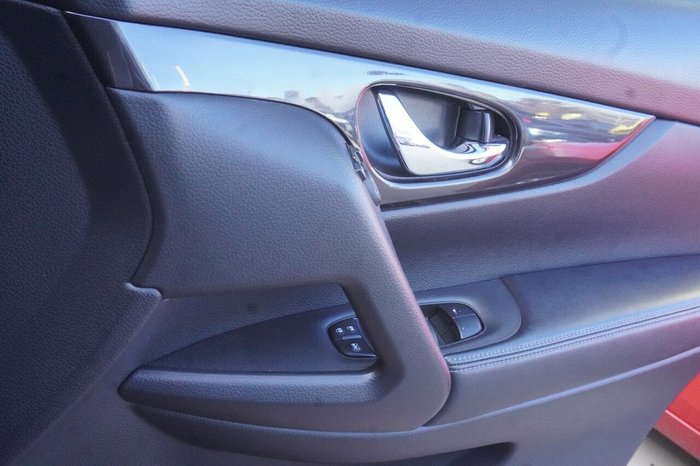 2018 Nissan X-TRAIL ST