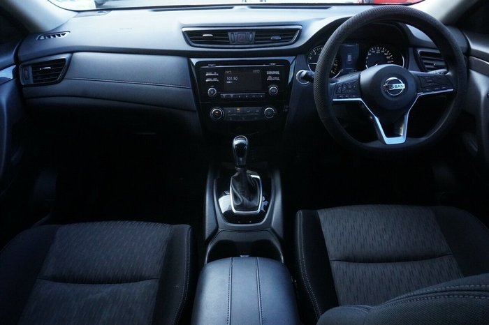 2018 Nissan X-TRAIL ST