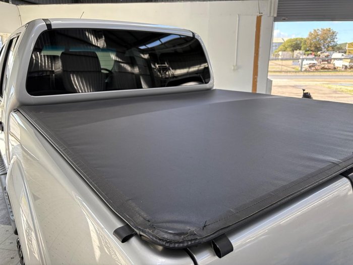 2013 Nissan Navara ST-X 550 D40 Series 5 4X4 Dual Range Silver Lightning