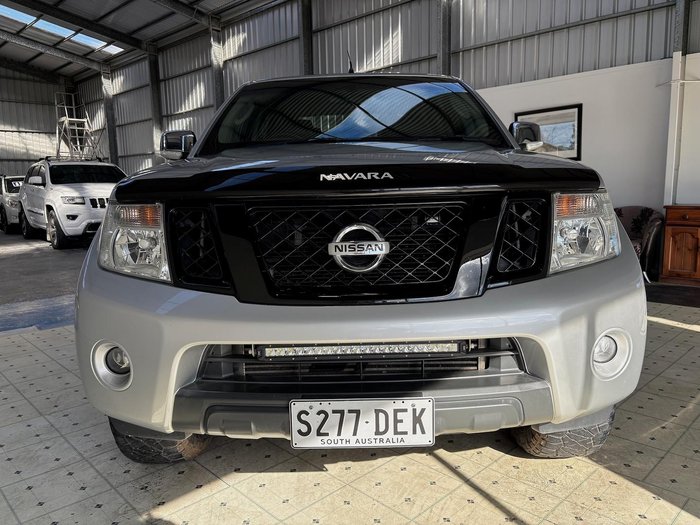 2013 Nissan Navara ST-X 550 D40 Series 5 4X4 Dual Range Silver Lightning