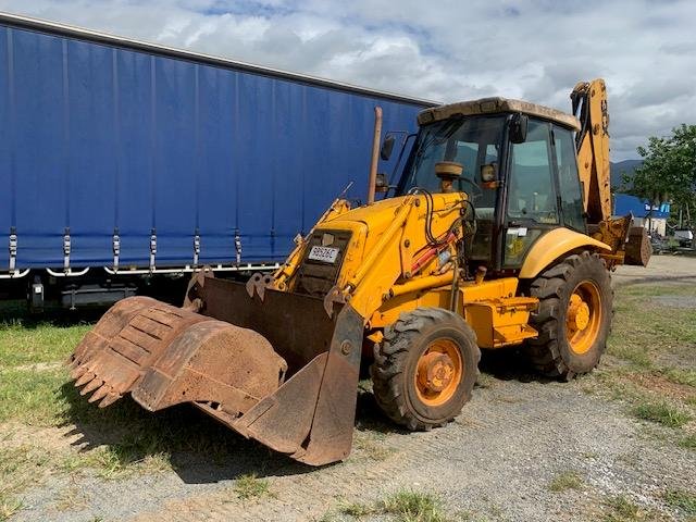 1998 JCB Jcb 4X4 Centre Mount Extendahoe Backhoe