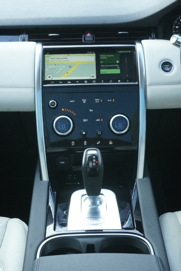 2020 Land Rover Discovery Sport P250 SE