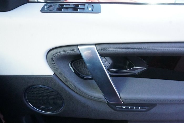 2020 Land Rover Discovery Sport P250 SE