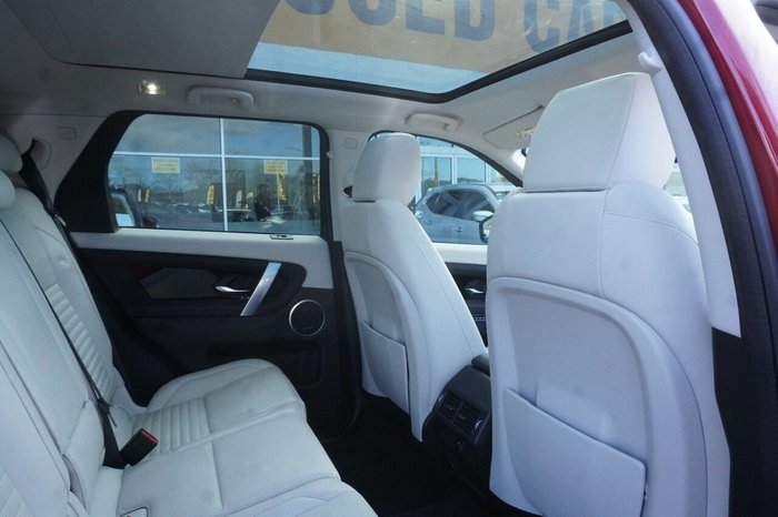 2020 Land Rover Discovery Sport P250 SE