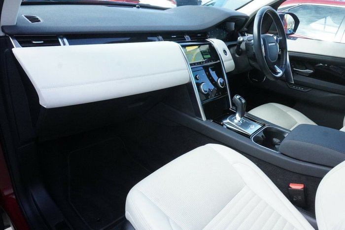 2020 Land Rover Discovery Sport P250 SE
