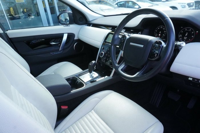 2020 Land Rover Discovery Sport P250 SE
