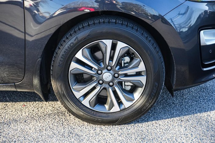2019 Kia Carnival SLi