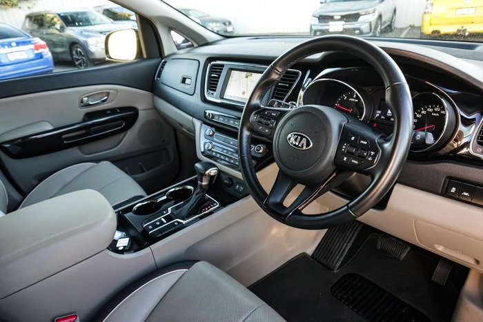 2019 Kia Carnival SLi