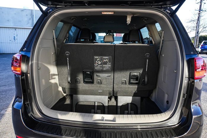 2019 Kia Carnival SLi