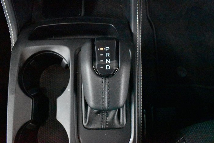 2025 Ford Everest Platinum