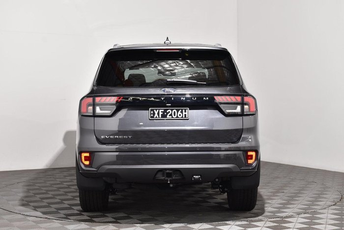 2025 Ford Everest Platinum