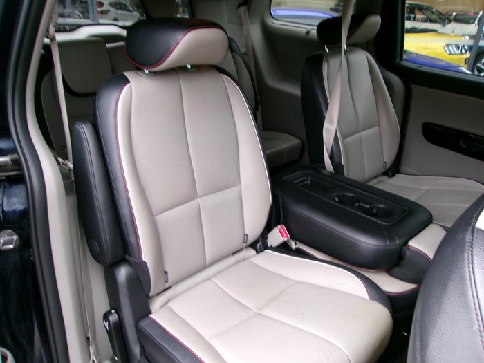 2018 Kia Carnival Platinum