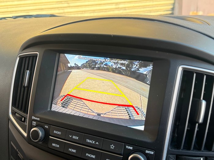 2019 Hyundai iLoad (No Badge)