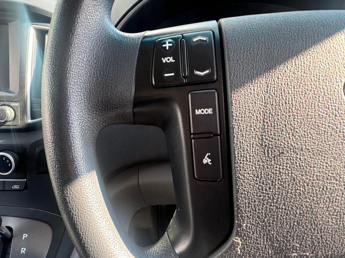 2019 Hyundai iLoad (No Badge)