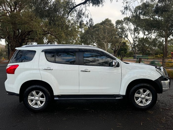 2016 Isuzu MU-X LS-T