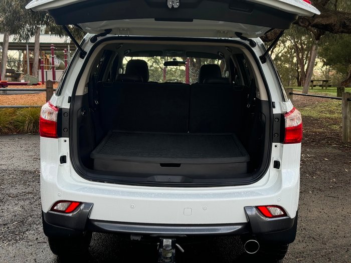 2016 Isuzu MU-X LS-T