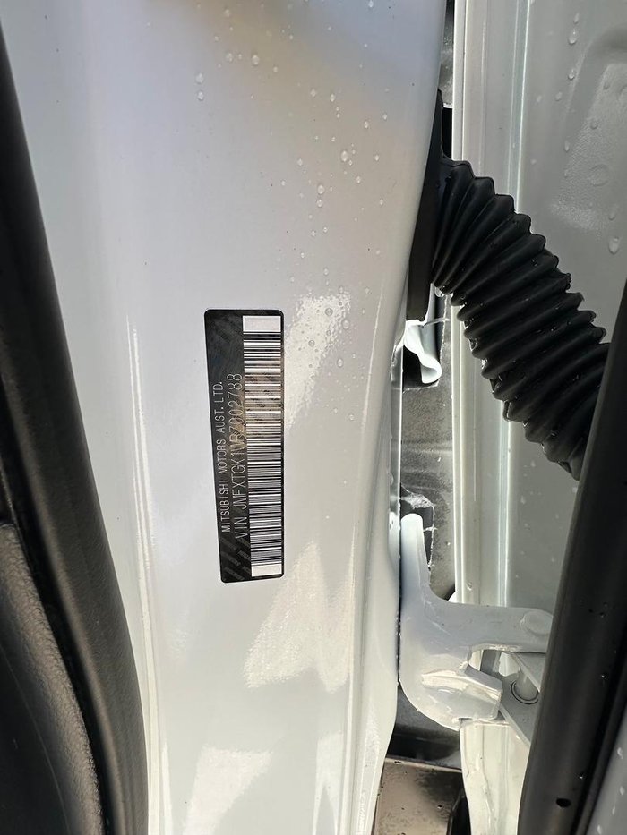 2024 Mitsubishi Eclipse Cross LS