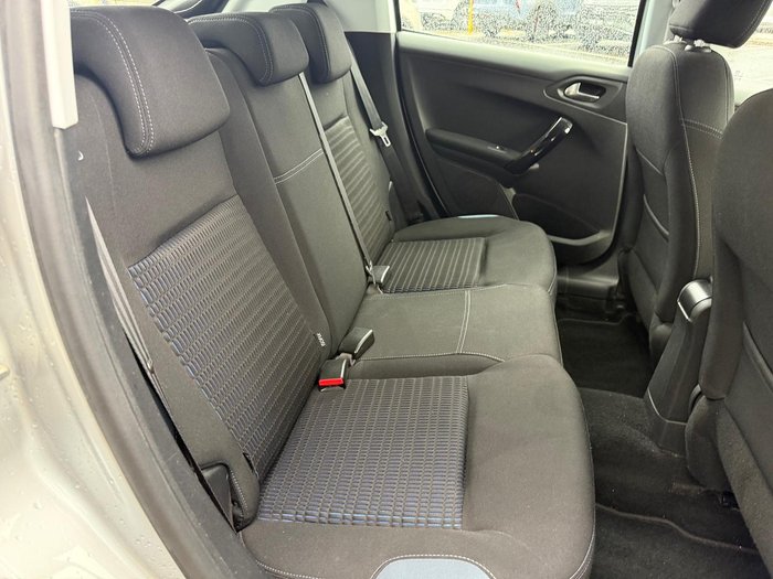 2013 Peugeot 208 Allure