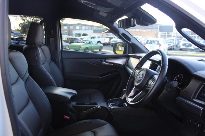 2024 Mazda BT-50 GT