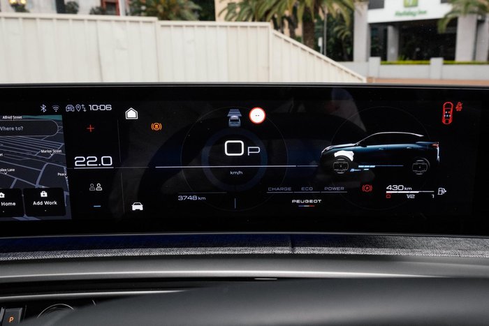 2024 Peugeot 3008 GT Premium Hybrid P64 MY25 Okenite White