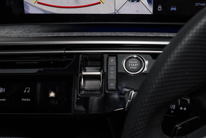 2024 Peugeot 3008 GT Premium Hybrid P64 MY25 Okenite White