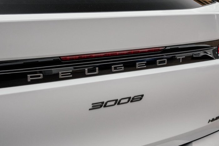 2024 Peugeot 3008 GT Premium Hybrid P64 MY25 Okenite White