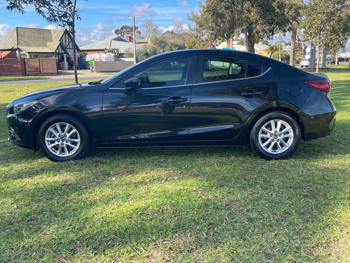 2015 Mazda 3 Maxx