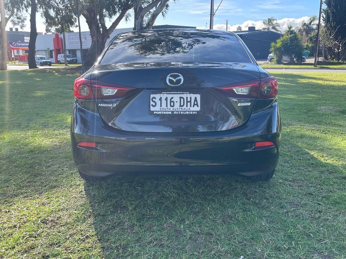 2015 Mazda 3 Maxx