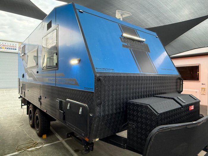 2023 Urban Caravans Xterrain 20 Club Lounge