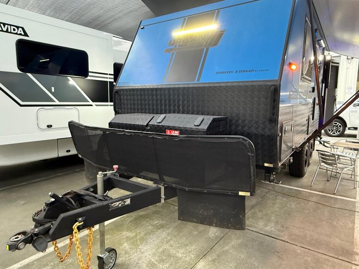 2023 Urban Caravans Xterrain 20 Club Lounge