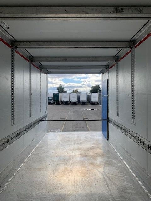 2022 Schmitz St3 34 Pallet -30 Freezer Double Stacker, R/T