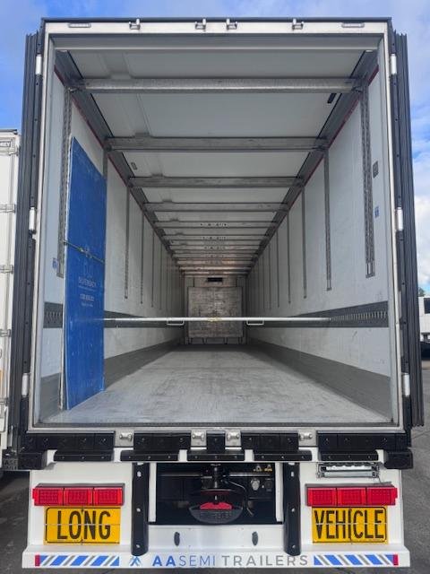 2022 Schmitz St3 34 Pallet -30 Freezer Double Stacker, R/T