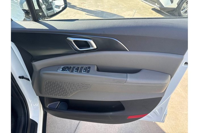 2024 Kia Carnival S