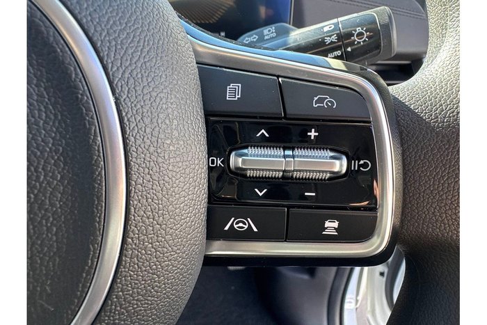 2024 Kia Carnival S