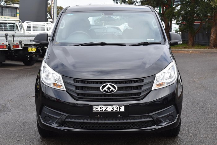 2022 LDV G10 + SV7C Obsidian Black