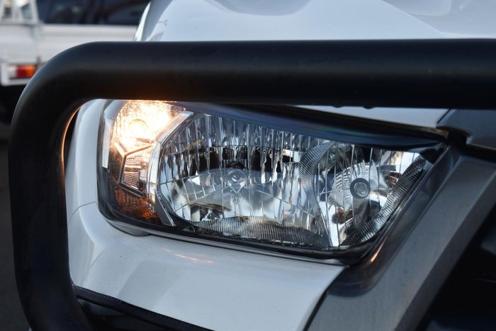 2021 Toyota Hilux SR GUN126R 4X4 Dual Range Glacier White