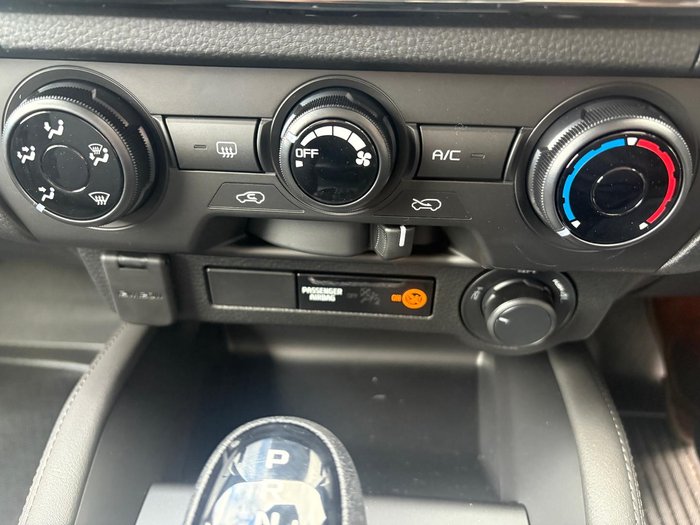 2025 Mazda BT-50 XT