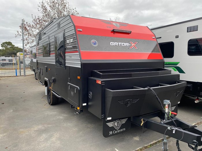 2025 JB Caravans Gator X 17'10 Front Door Full Off Road
