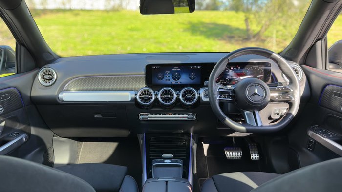 2024 Mercedes-Benz GLB-Class GLB250