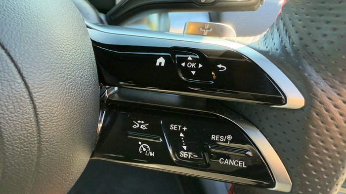 2024 Mercedes-Benz GLB-Class GLB250