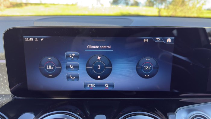 2024 Mercedes-Benz GLB-Class GLB250