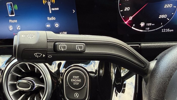 2024 Mercedes-Benz GLA-Class GLA200