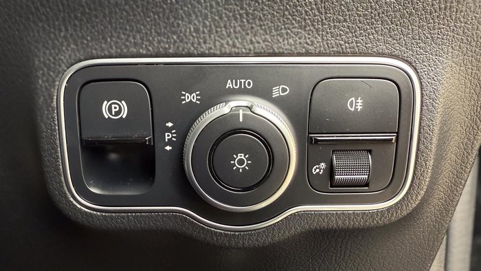 2024 Mercedes-Benz GLA-Class GLA200