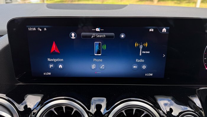 2024 Mercedes-Benz GLA-Class GLA200