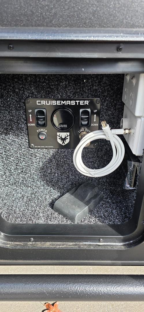 2025 JB Caravans Gator X 17'10 Front Door Full Off Road