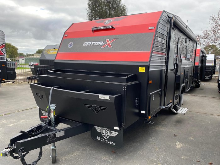 2025 JB Caravans Gator X 17'10 Front Door Full Off Road