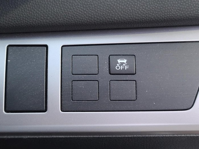 2012 Mazda 3 Neo