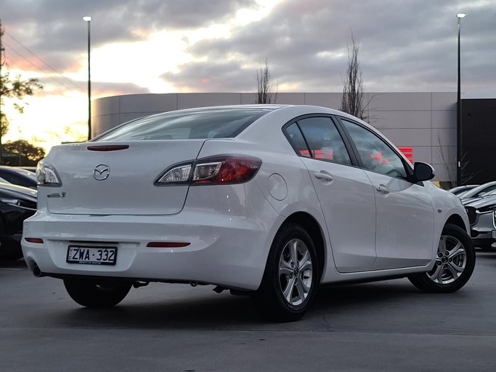 2012 Mazda 3 Neo